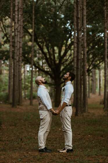 forest wedding celebrant in Brisbane